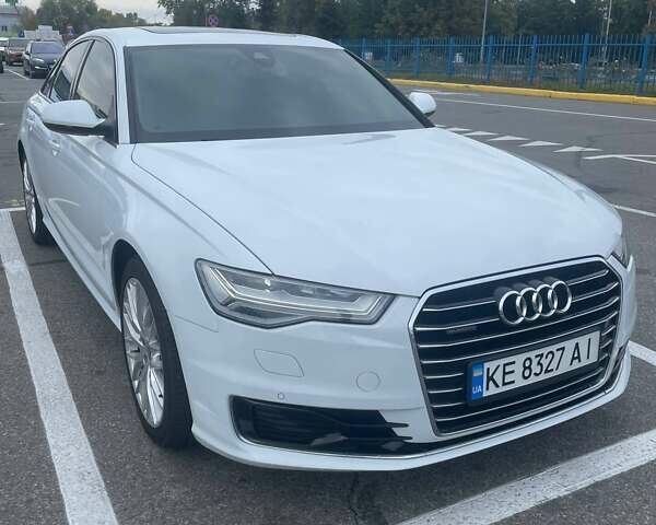 Белый Ауди А6, объемом двигателя 3 л и пробегом 125 тыс. км за 25000 $, фото 1 на Automoto.ua