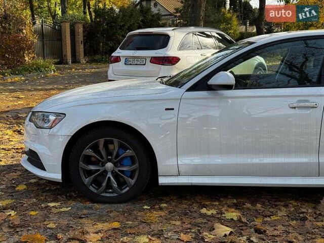 Білий Ауді А6, об'ємом двигуна 2 л та пробігом 89 тис. км за 21990 $, фото 11 на Automoto.ua