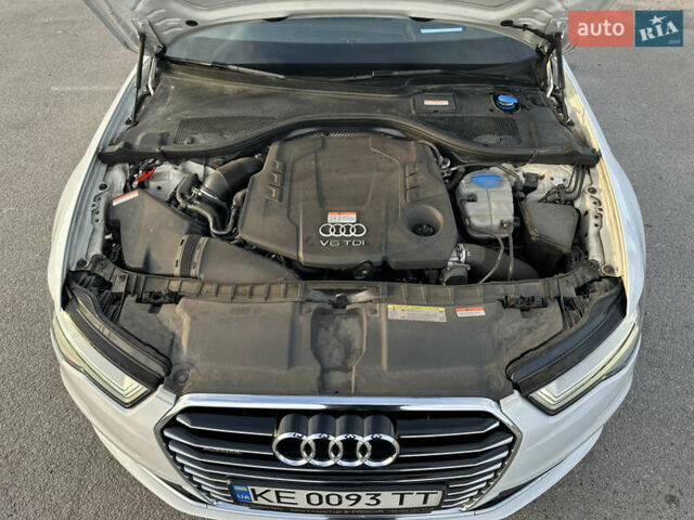 Белый Ауди А6, объемом двигателя 3 л и пробегом 76 тыс. км за 29500 $, фото 5 на Automoto.ua