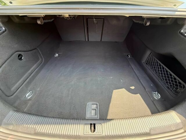 Білий Ауді А6, об'ємом двигуна 2 л та пробігом 78 тис. км за 11600 $, фото 13 на Automoto.ua