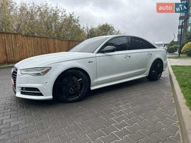 Белый Ауди А6, объемом двигателя 3 л и пробегом 238 тыс. км за 18400 $, фото 4 на Automoto.ua