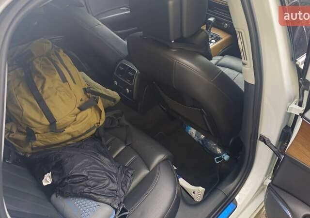 Белый Ауди А6, объемом двигателя 3 л и пробегом 158 тыс. км за 26500 $, фото 12 на Automoto.ua