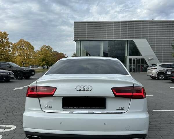 Белый Ауди А6, объемом двигателя 1.98 л и пробегом 176 тыс. км за 29500 $, фото 6 на Automoto.ua