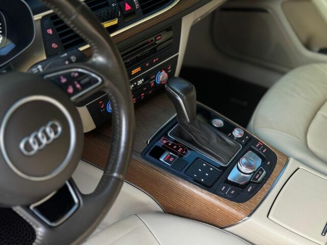 Белый Ауди А6, объемом двигателя 3 л и пробегом 162 тыс. км за 20000 $, фото 19 на Automoto.ua