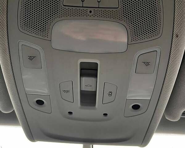 Білий Ауді А6, об'ємом двигуна 3 л та пробігом 198 тис. км за 11800 $, фото 15 на Automoto.ua