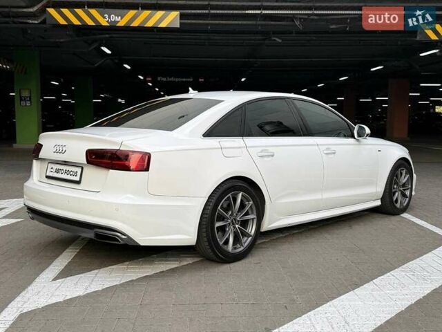 Белый Ауди А6, объемом двигателя 1.98 л и пробегом 163 тыс. км за 17990 $, фото 5 на Automoto.ua