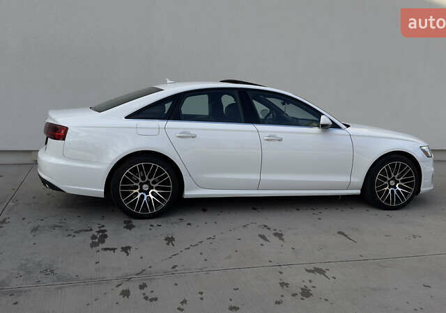 Белый Ауди А6, объемом двигателя 2 л и пробегом 250 тыс. км за 15200 $, фото 6 на Automoto.ua