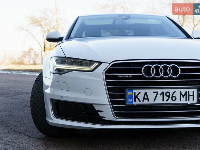 Белый Ауди А6, объемом двигателя 2.97 л и пробегом 188 тыс. км за 23500 $, фото 3 на Automoto.ua