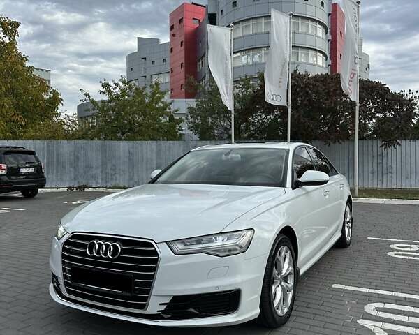 Белый Ауди А6, объемом двигателя 1.98 л и пробегом 176 тыс. км за 29500 $, фото 1 на Automoto.ua