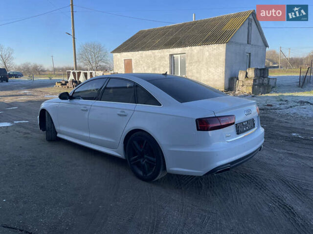 Белый Ауди А6, объемом двигателя 2 л и пробегом 270 тыс. км за 16000 $, фото 4 на Automoto.ua