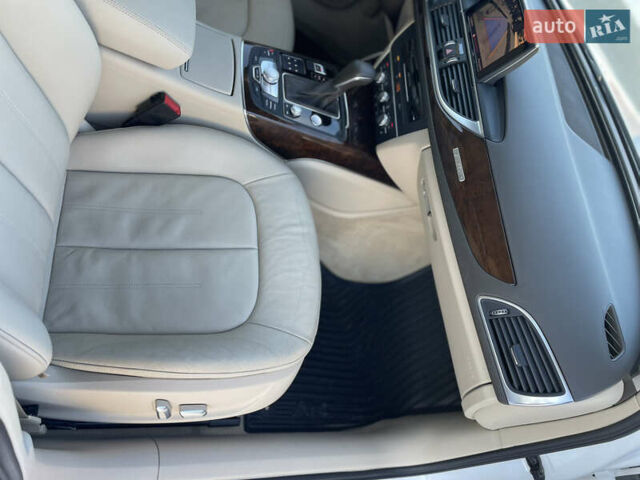 Білий Ауді А6, об'ємом двигуна 2 л та пробігом 132 тис. км за 18700 $, фото 44 на Automoto.ua