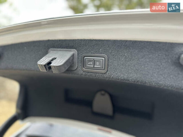 Белый Ауди А6, объемом двигателя 1.97 л и пробегом 120 тыс. км за 19900 $, фото 34 на Automoto.ua