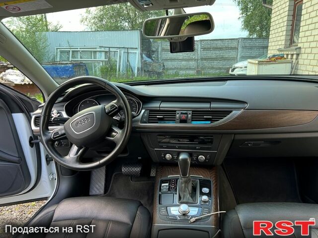 Белый Ауди А6, объемом двигателя 2 л и пробегом 237 тыс. км за 20000 $, фото 7 на Automoto.ua