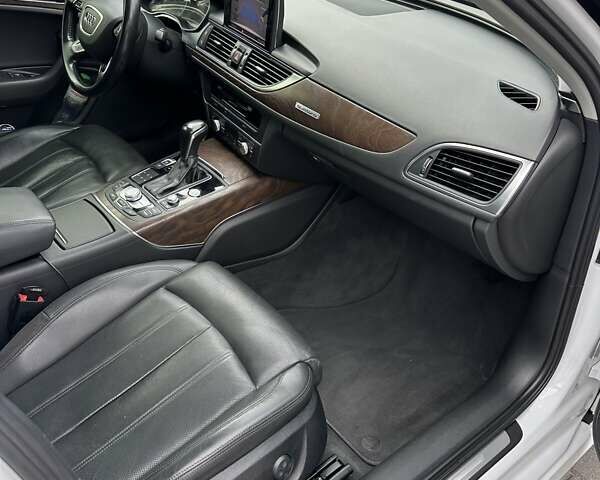 Белый Ауди А6, объемом двигателя 1.98 л и пробегом 176 тыс. км за 29500 $, фото 23 на Automoto.ua