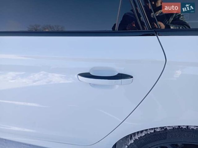 Білий Ауді А6, об'ємом двигуна 1.97 л та пробігом 94 тис. км за 25000 $, фото 14 на Automoto.ua