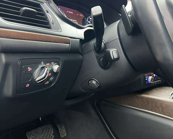 Білий Ауді А6, об'ємом двигуна 3 л та пробігом 213 тис. км за 18500 $, фото 3 на Automoto.ua