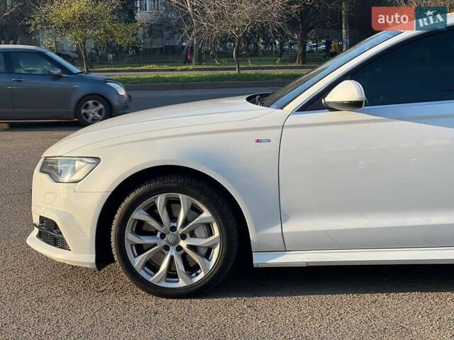 Белый Ауди А6, объемом двигателя 1.98 л и пробегом 130 тыс. км за 16700 $, фото 6 на Automoto.ua