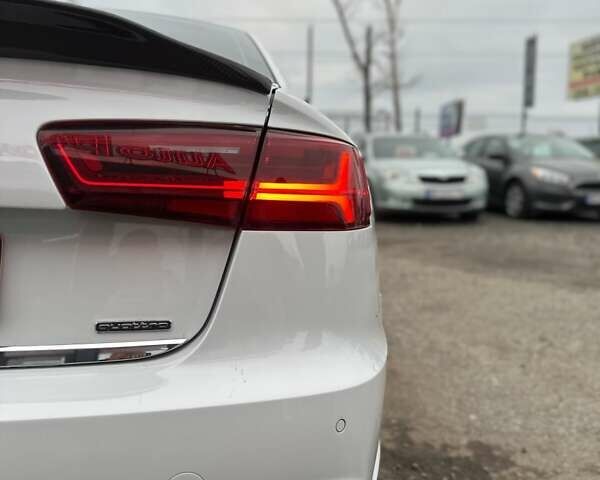 Белый Ауди А6, объемом двигателя 3 л и пробегом 239 тыс. км за 15300 $, фото 13 на Automoto.ua