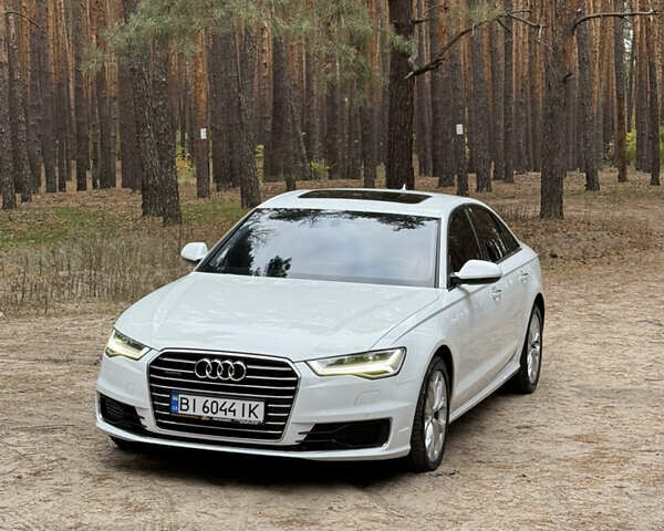 Белый Ауди А6, объемом двигателя 1.97 л и пробегом 179 тыс. км за 25300 $, фото 1 на Automoto.ua