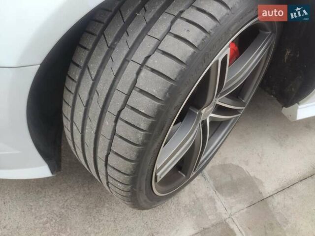 Белый Ауди А6, объемом двигателя 1.98 л и пробегом 65 тыс. км за 22500 $, фото 23 на Automoto.ua