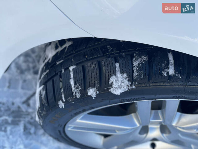 Білий Ауді А6, об'ємом двигуна 2 л та пробігом 132 тис. км за 18700 $, фото 6 на Automoto.ua