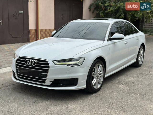 Белый Ауди А6, объемом двигателя 1.97 л и пробегом 120 тыс. км за 19900 $, фото 3 на Automoto.ua