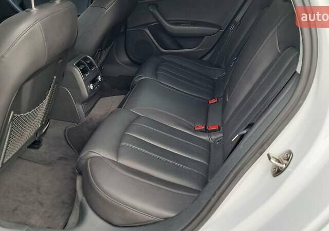Белый Ауди А6, объемом двигателя 2 л и пробегом 155 тыс. км за 22999 $, фото 5 на Automoto.ua