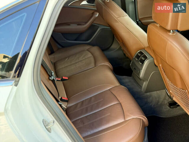 Белый Ауди А6, объемом двигателя 1.98 л и пробегом 194 тыс. км за 15300 $, фото 12 на Automoto.ua