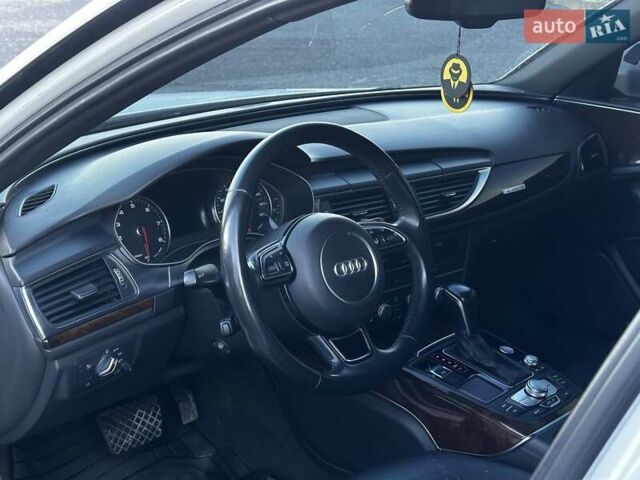 Белый Ауди А6, объемом двигателя 3 л и пробегом 276 тыс. км за 16999 $, фото 22 на Automoto.ua