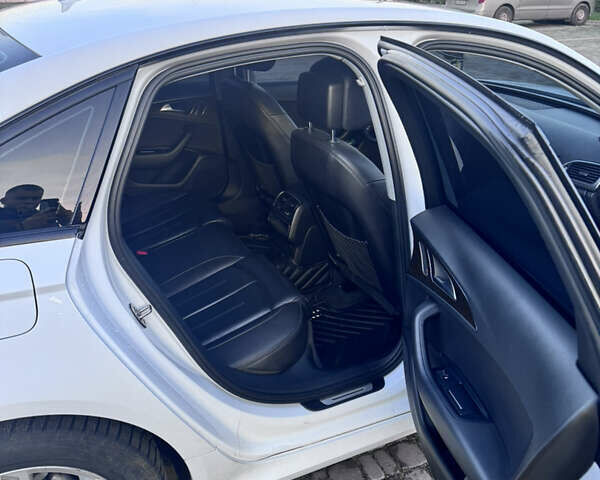 Белый Ауди А6, объемом двигателя 1.97 л и пробегом 103 тыс. км за 27500 $, фото 13 на Automoto.ua