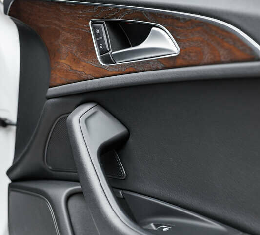 Белый Ауди А6, объемом двигателя 1.97 л и пробегом 179 тыс. км за 25300 $, фото 31 на Automoto.ua