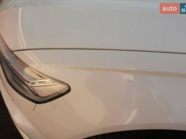 Белый Ауди А6, объемом двигателя 1.98 л и пробегом 65 тыс. км за 22500 $, фото 5 на Automoto.ua