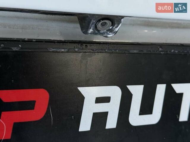 Білий Ауді А6, об'ємом двигуна 1.98 л та пробігом 146 тис. км за 16800 $, фото 23 на Automoto.ua