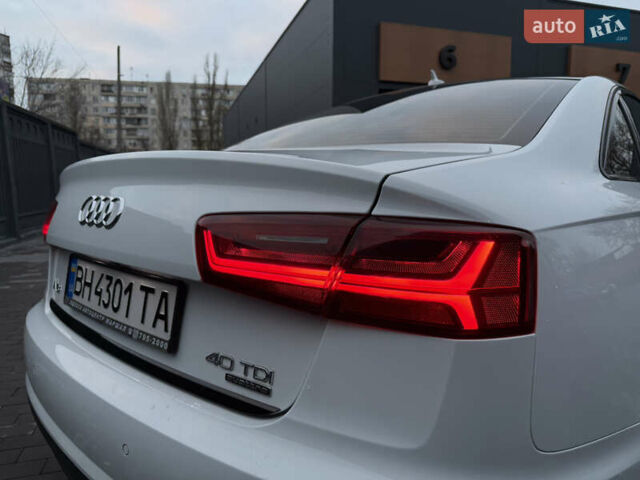 Белый Ауди А6, объемом двигателя 3 л и пробегом 180 тыс. км за 21000 $, фото 31 на Automoto.ua