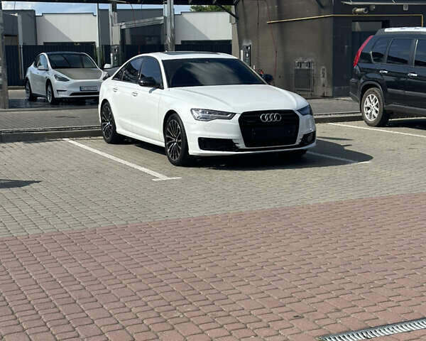 Белый Ауди А6, объемом двигателя 2.97 л и пробегом 150 тыс. км за 26500 $, фото 1 на Automoto.ua