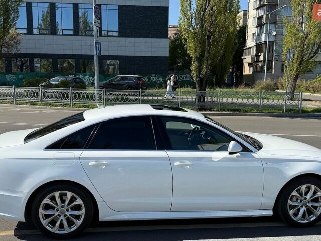 Белый Ауди А6, объемом двигателя 2 л и пробегом 127 тыс. км за 15000 $, фото 2 на Automoto.ua