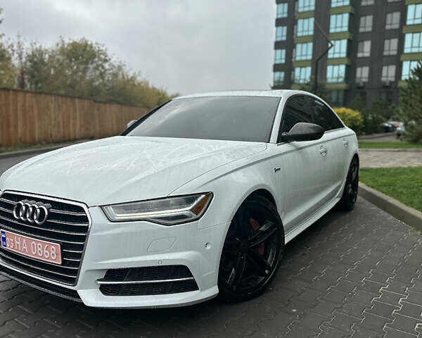 Белый Ауди А6, объемом двигателя 3 л и пробегом 238 тыс. км за 18400 $, фото 1 на Automoto.ua