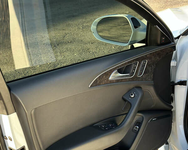 Белый Ауди А6, объемом двигателя 3 л и пробегом 98 тыс. км за 24999 $, фото 32 на Automoto.ua