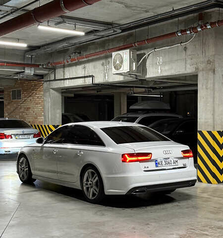 Білий Ауді А6, об'ємом двигуна 1.98 л та пробігом 161 тис. км за 20000 $, фото 5 на Automoto.ua