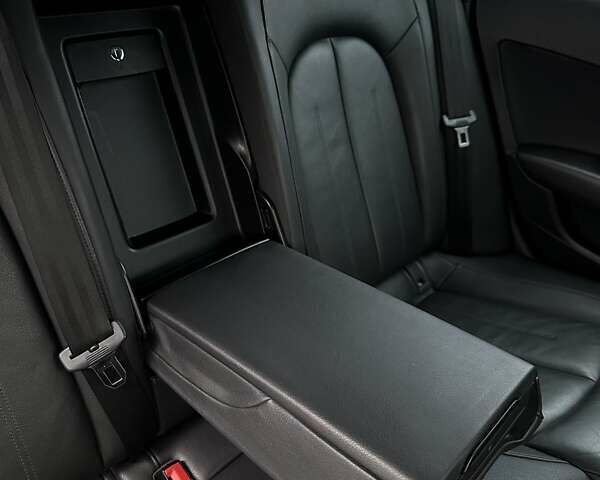 Белый Ауди А6, объемом двигателя 3 л и пробегом 239 тыс. км за 15300 $, фото 47 на Automoto.ua