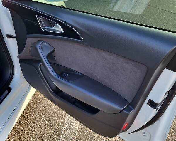 Білий Ауді А6, об'ємом двигуна 2 л та пробігом 115 тис. км за 28500 $, фото 17 на Automoto.ua