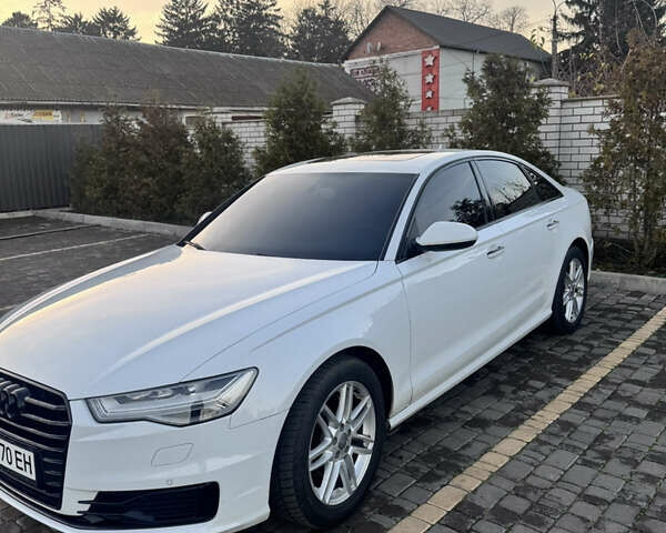 Белый Ауди А6, объемом двигателя 1.97 л и пробегом 103 тыс. км за 27500 $, фото 1 на Automoto.ua