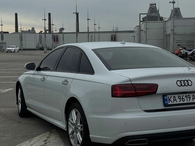 Білий Ауді А6, об'ємом двигуна 2 л та пробігом 123 тис. км за 22500 $, фото 3 на Automoto.ua