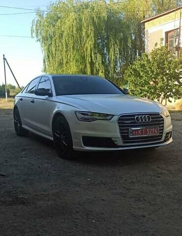 Белый Ауди А6, объемом двигателя 2.97 л и пробегом 115 тыс. км за 25000 $, фото 1 на Automoto.ua
