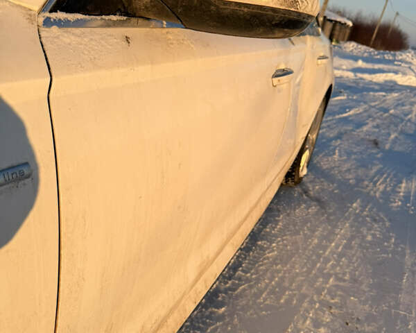 Белый Ауди А6, объемом двигателя 1.98 л и пробегом 217 тыс. км за 12500 $, фото 9 на Automoto.ua