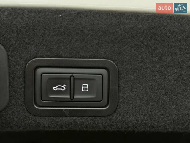 Білий Ауді А6, об'ємом двигуна 3 л та пробігом 101 тис. км за 24350 $, фото 45 на Automoto.ua