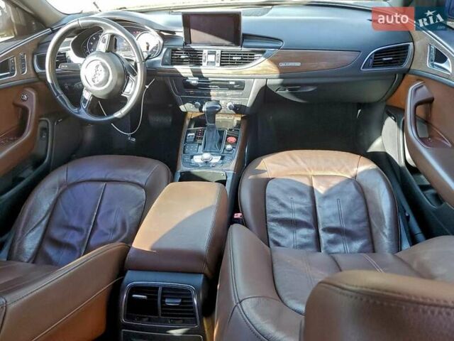 Белый Ауди А6, объемом двигателя 3 л и пробегом 169 тыс. км за 2100 $, фото 7 на Automoto.ua