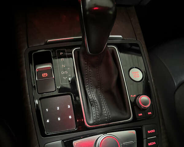 Білий Ауді А6, об'ємом двигуна 2 л та пробігом 174 тис. км за 17300 $, фото 6 на Automoto.ua