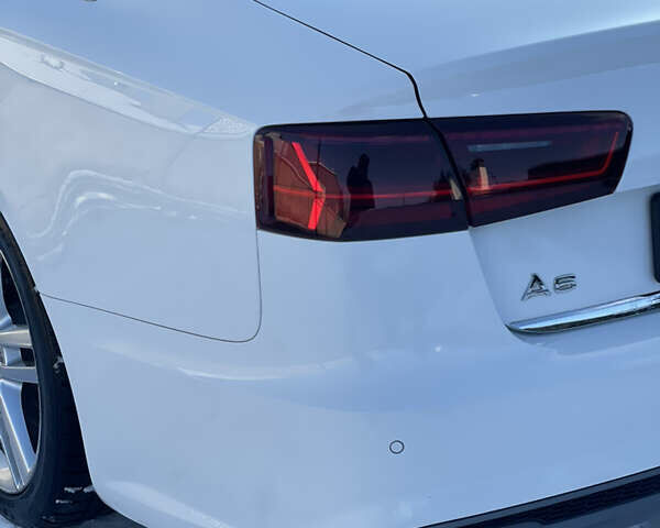 Білий Ауді А6, об'ємом двигуна 2 л та пробігом 132 тис. км за 18700 $, фото 7 на Automoto.ua