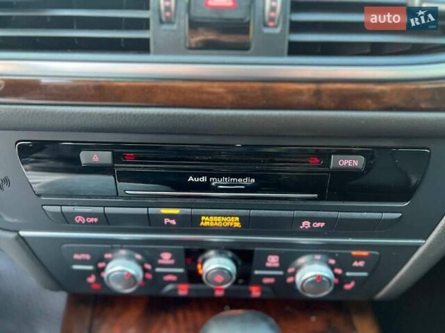 Белый Ауди А6, объемом двигателя 1.98 л и пробегом 130 тыс. км за 16700 $, фото 26 на Automoto.ua